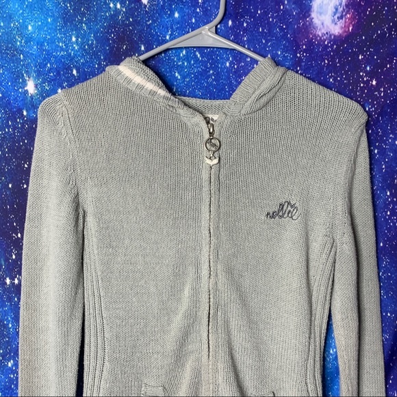 Nollie- Gray Knit Zip Sweater Long Sleeve Medium - Picture 2 of 11